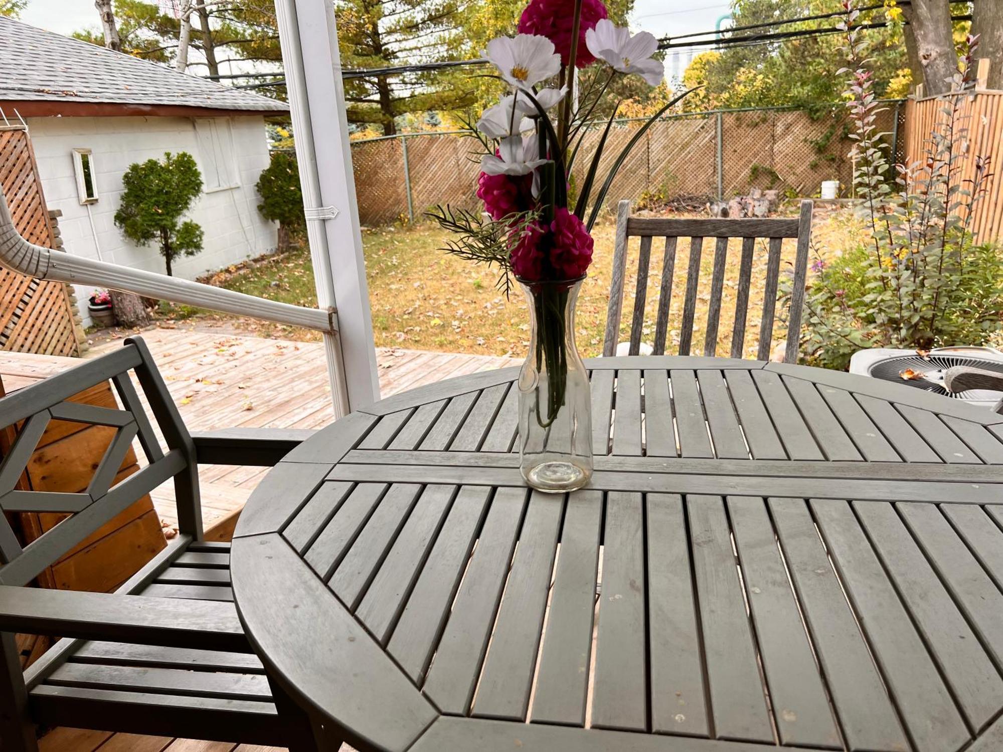 3 Bedroom Great House With One Parking